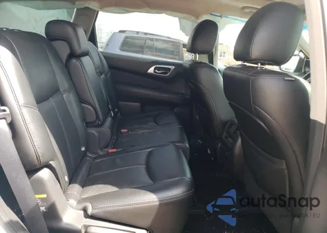 2015 Nissan Pathfinder S z USA, uszkodzony, nr VIN 5N1AR2MM7FC618566